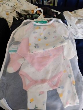 Pink Floral Baby Matching Set - 5 Piece